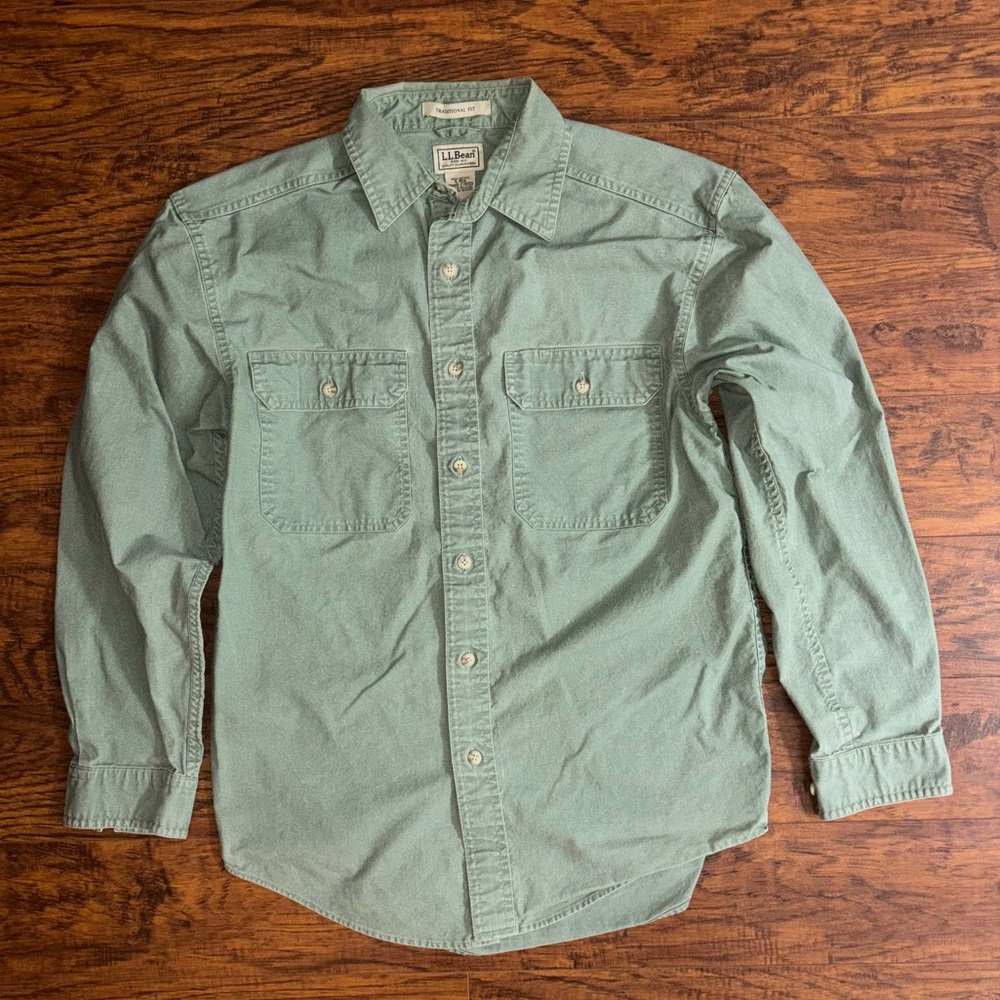 L.L. Bean Men's Traditional Fit Long Sleeve 100% Cotton Button-Down Shirt
